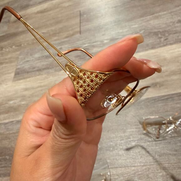 Christian Dior Vintage Gold Frame Reading Glasses - Picture 9 of 9